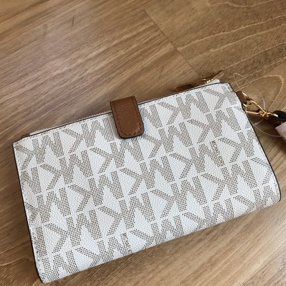 Michael Kors double zip phone wallet wristlet - Picture 4 of 8